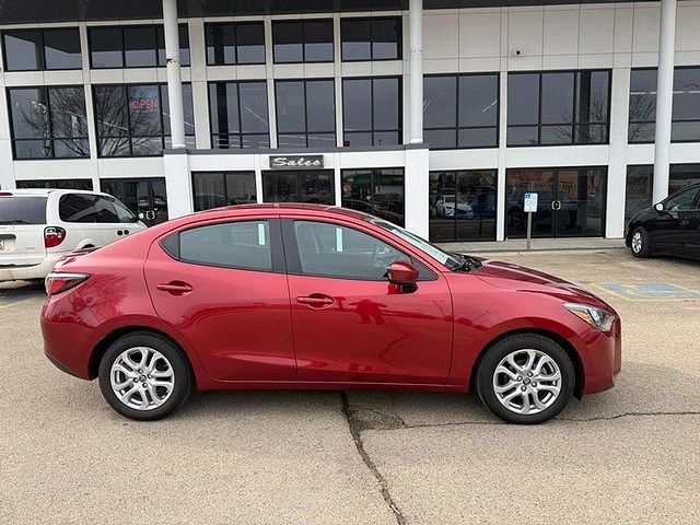 2017 Toyota Yaris iA