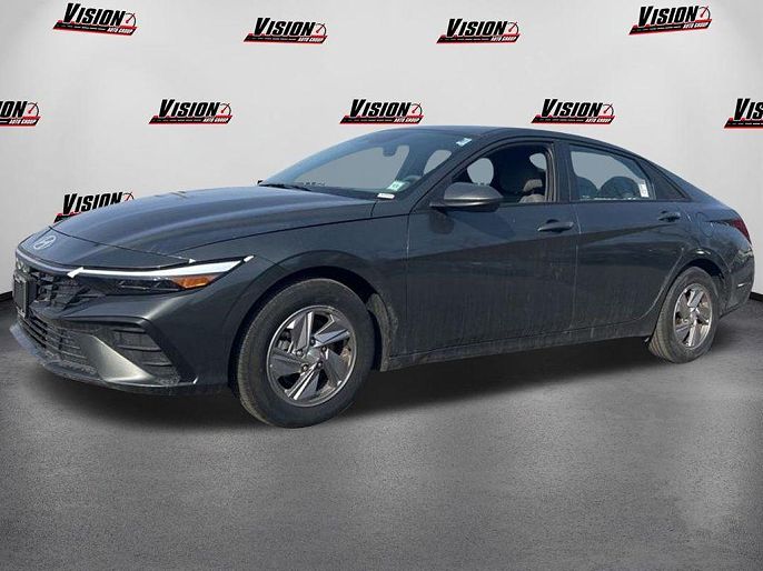 2024 Hyundai Elantra