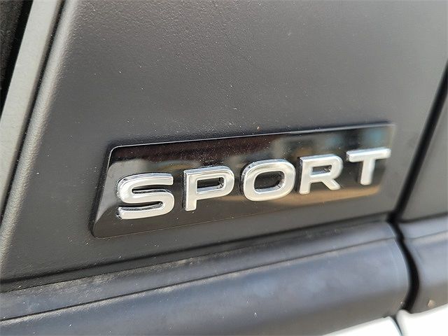 2024 Volkswagen Jetta Sport image 5