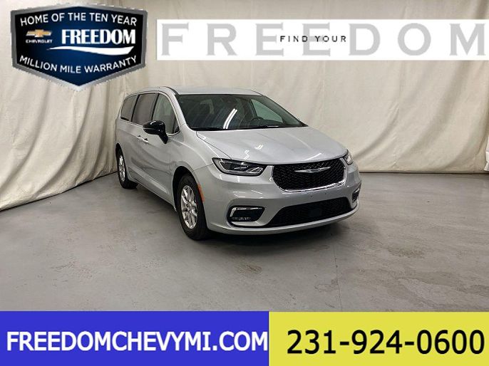 2024 Chrysler Pacifica