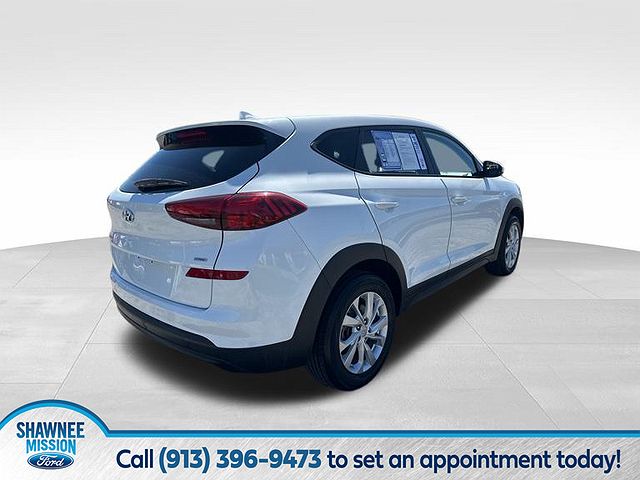 2021 Hyundai Tucson SE image 4