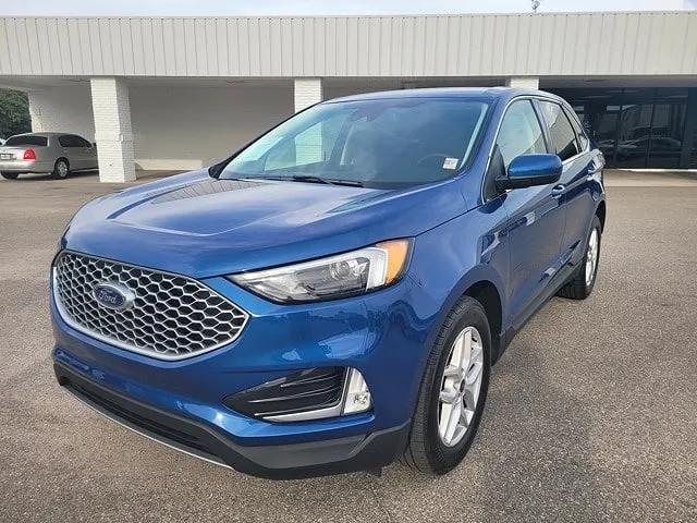 2023 Ford Edge