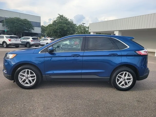2023 Ford Edge