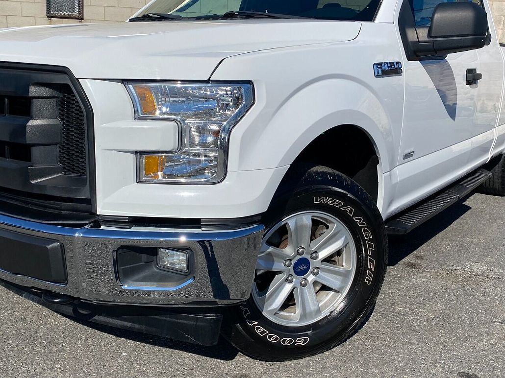 2017 Ford F-150 XL image 1