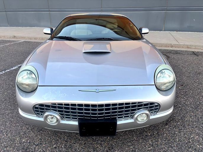 2004 Ford Thunderbird