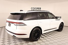 2026 Lincoln Aviator