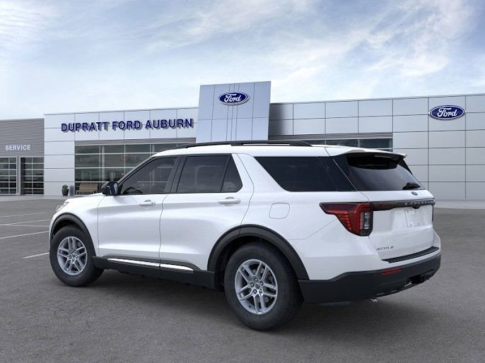 2025 Ford Explorer