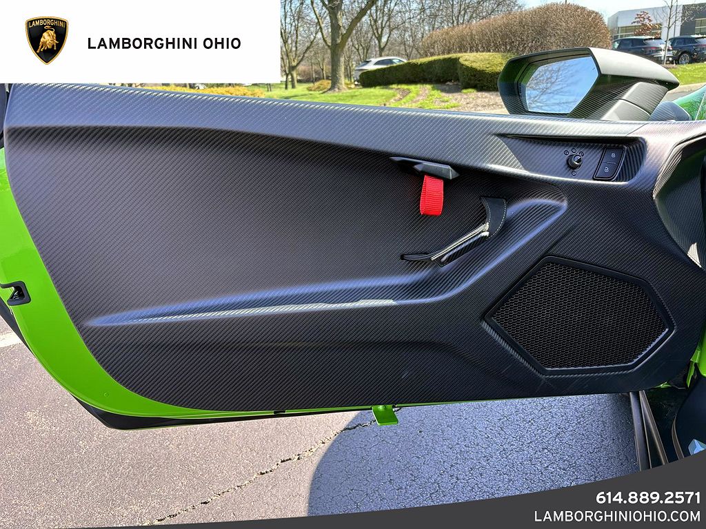 2023 Lamborghini Huracan Sterrato image 24