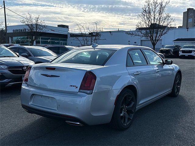 2023 Chrysler 300