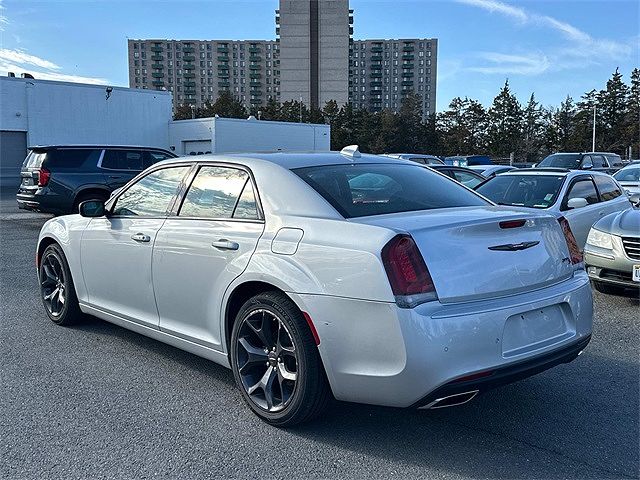 2023 Chrysler 300