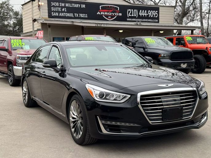 2017 Genesis G90