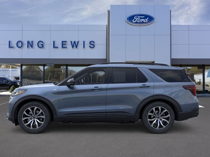 2025 Ford Explorer