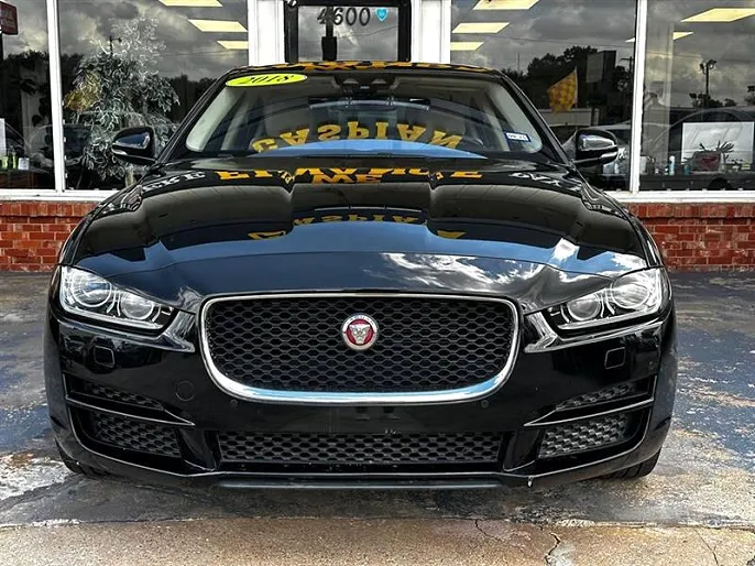 2018 Jaguar XE