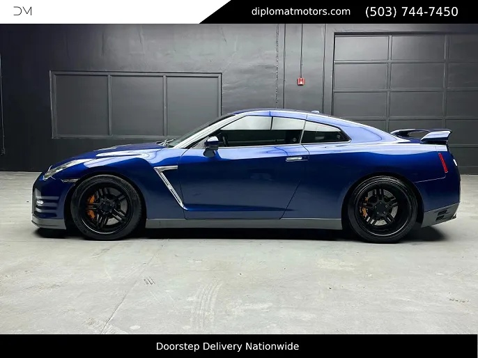 2016 Nissan GT-R
