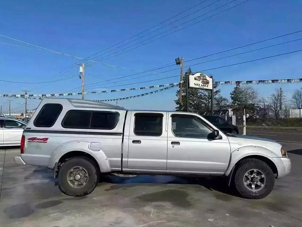2003 Nissan Frontier XE image 5