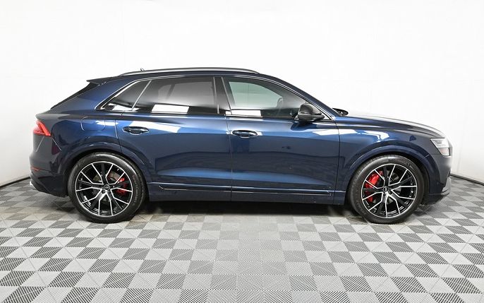 2023 Audi SQ8