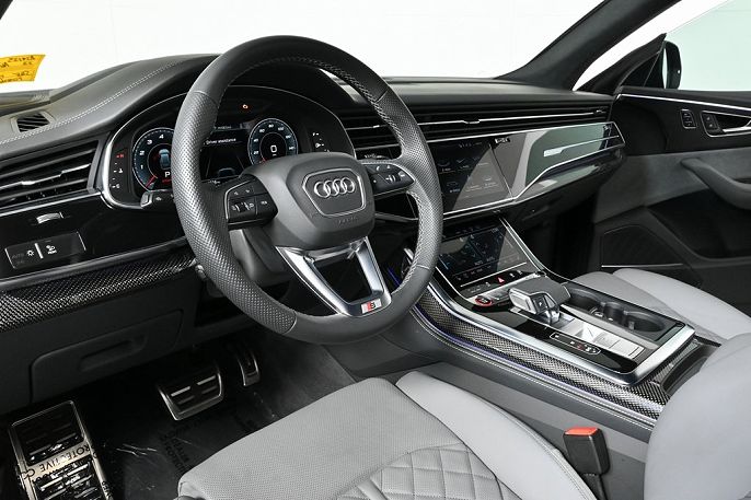 2023 Audi SQ8