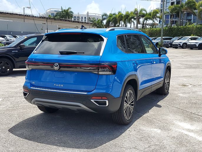 2025 Volkswagen Taos