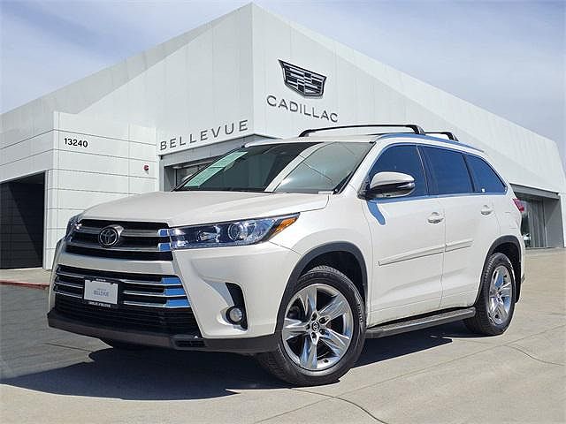 2017 Toyota Highlander