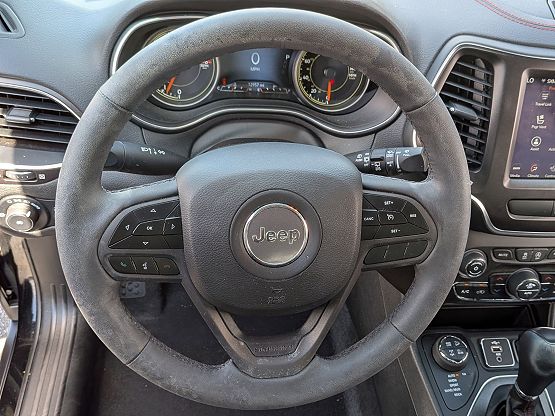 2022 Jeep Cherokee Trailhawk photo 10