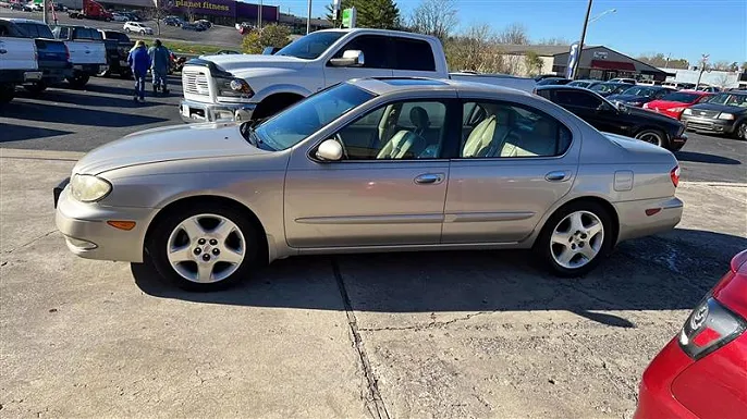 2000 Infiniti I30