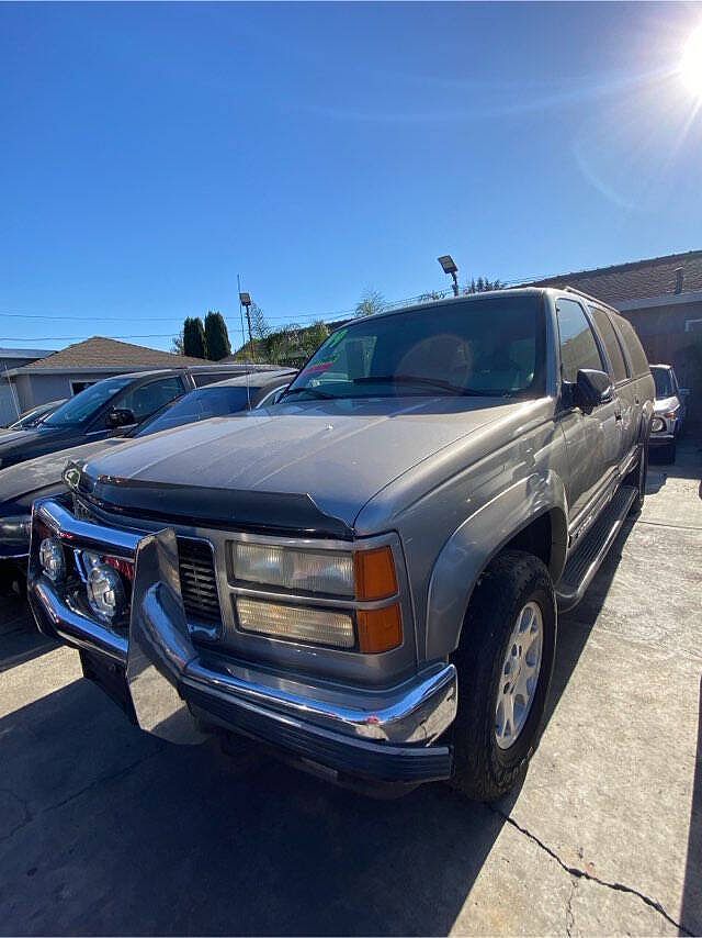 1999 GMC Suburban