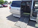 2003 Chrysler Town & Country LX image 26