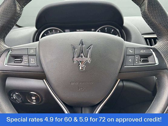 2022 Maserati Levante GT photo 10
