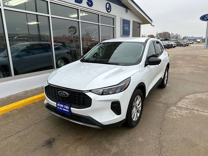 2023 Ford Escape