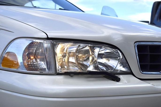 2004 Volvo C70
