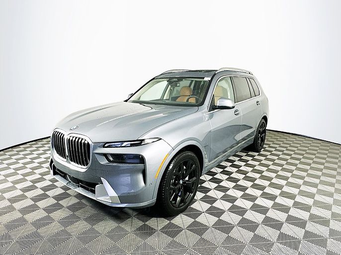 2025 BMW X7