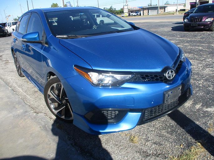 2016 Scion iM