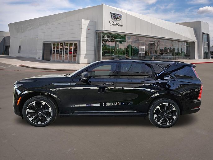 2026 Cadillac Escalade IQL