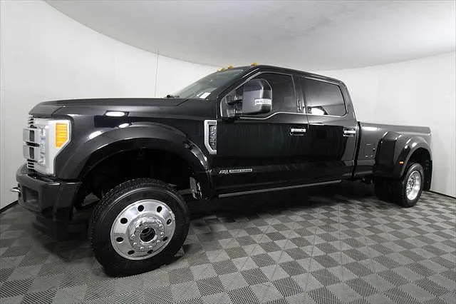 2018 Ford F-450 null image 0