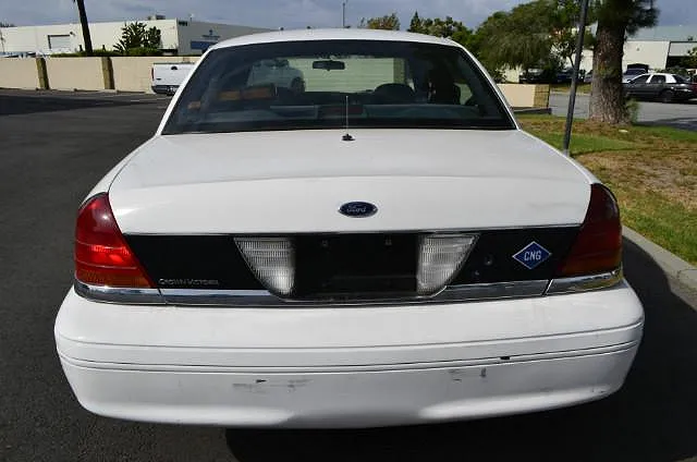1999 Ford Crown Victoria