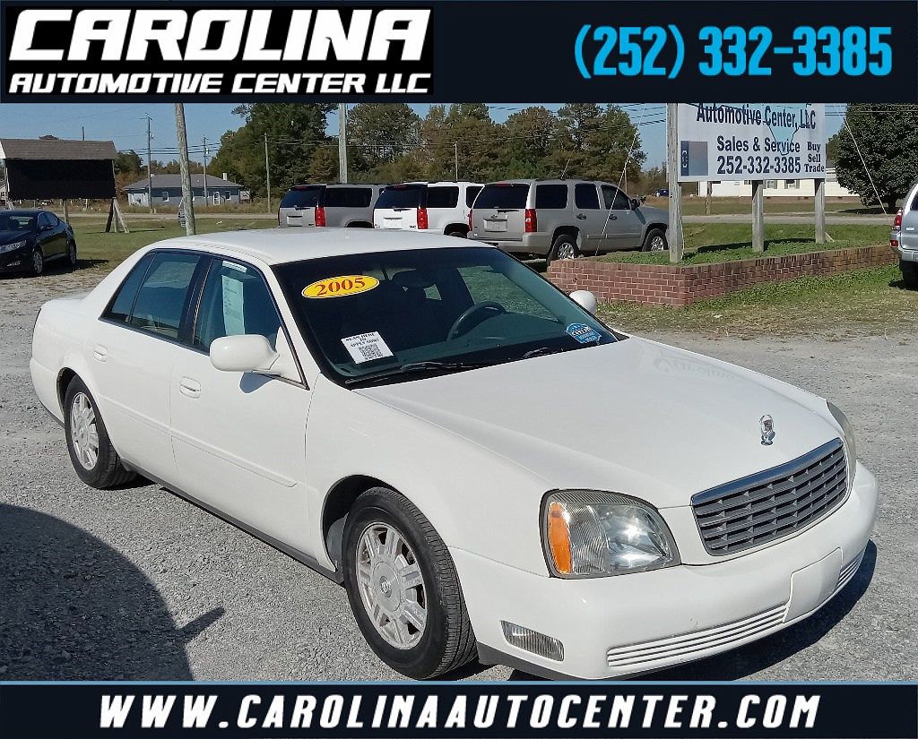 2005 Cadillac DeVille null image 1
