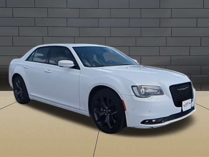 2023 Chrysler 300