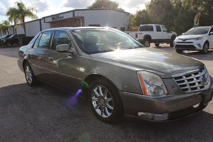 2011 Cadillac DTS