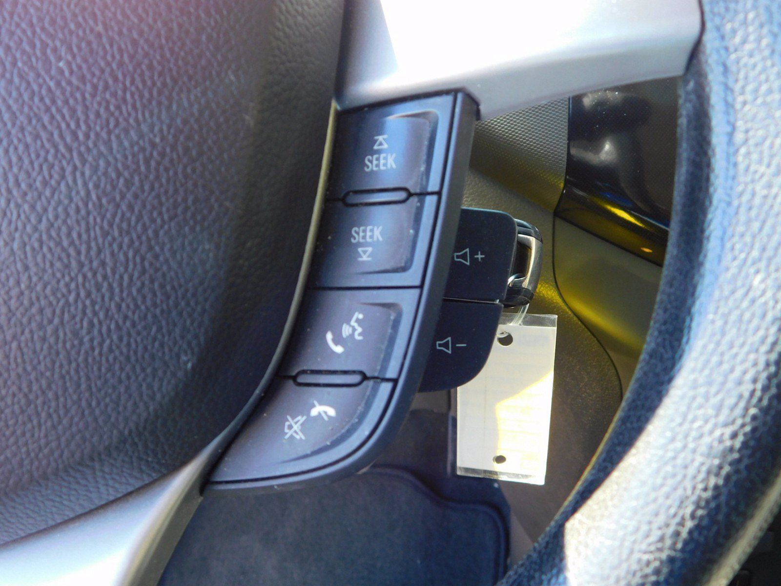 2014 Chevrolet Spark LT image 14