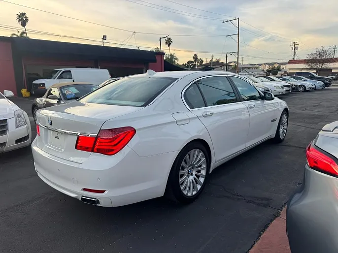 2010 BMW 7 Series