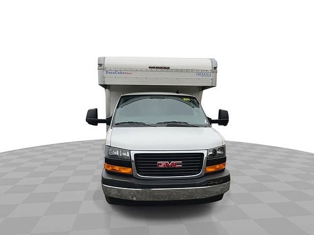 2025 GMC Savana
