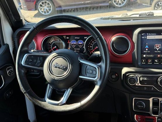 2020 Jeep Gladiator Rubicon photo 2