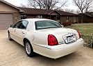 2001 Lincoln Town Car Cartier image 12