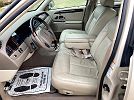 2001 Lincoln Town Car Cartier image 2