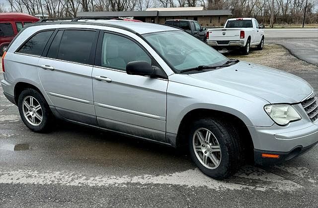 2008 Chrysler Pacifica Touring image 0