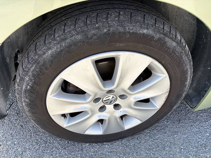 2008 Volkswagen New Beetle