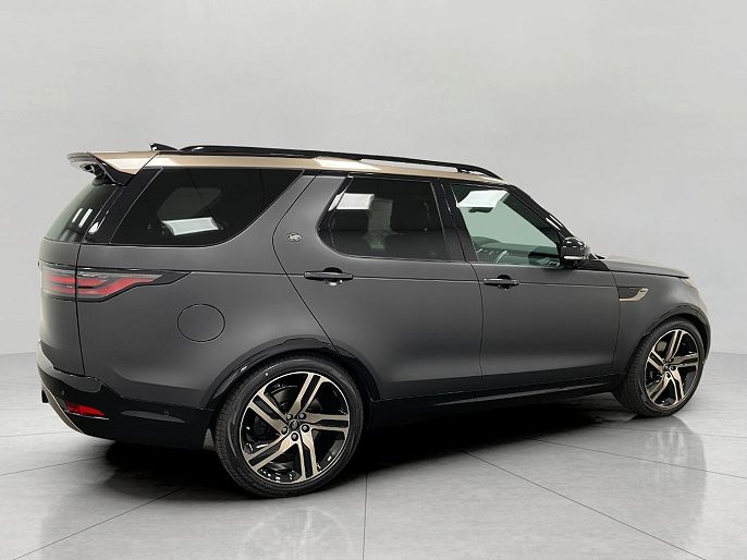 2026 Land Rover Discovery