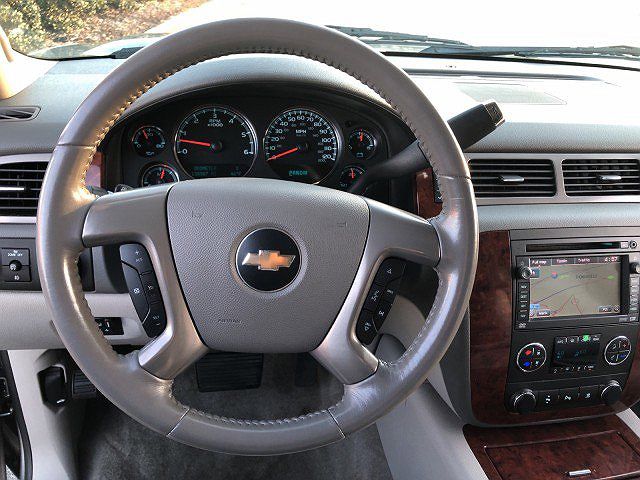 2009 Chevrolet Tahoe LTZ image 8