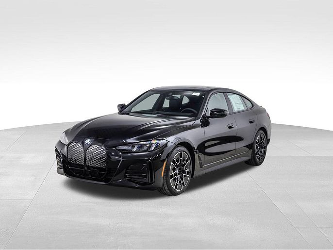 2025 BMW i4