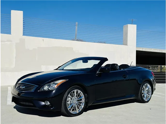 2012 Infiniti G37